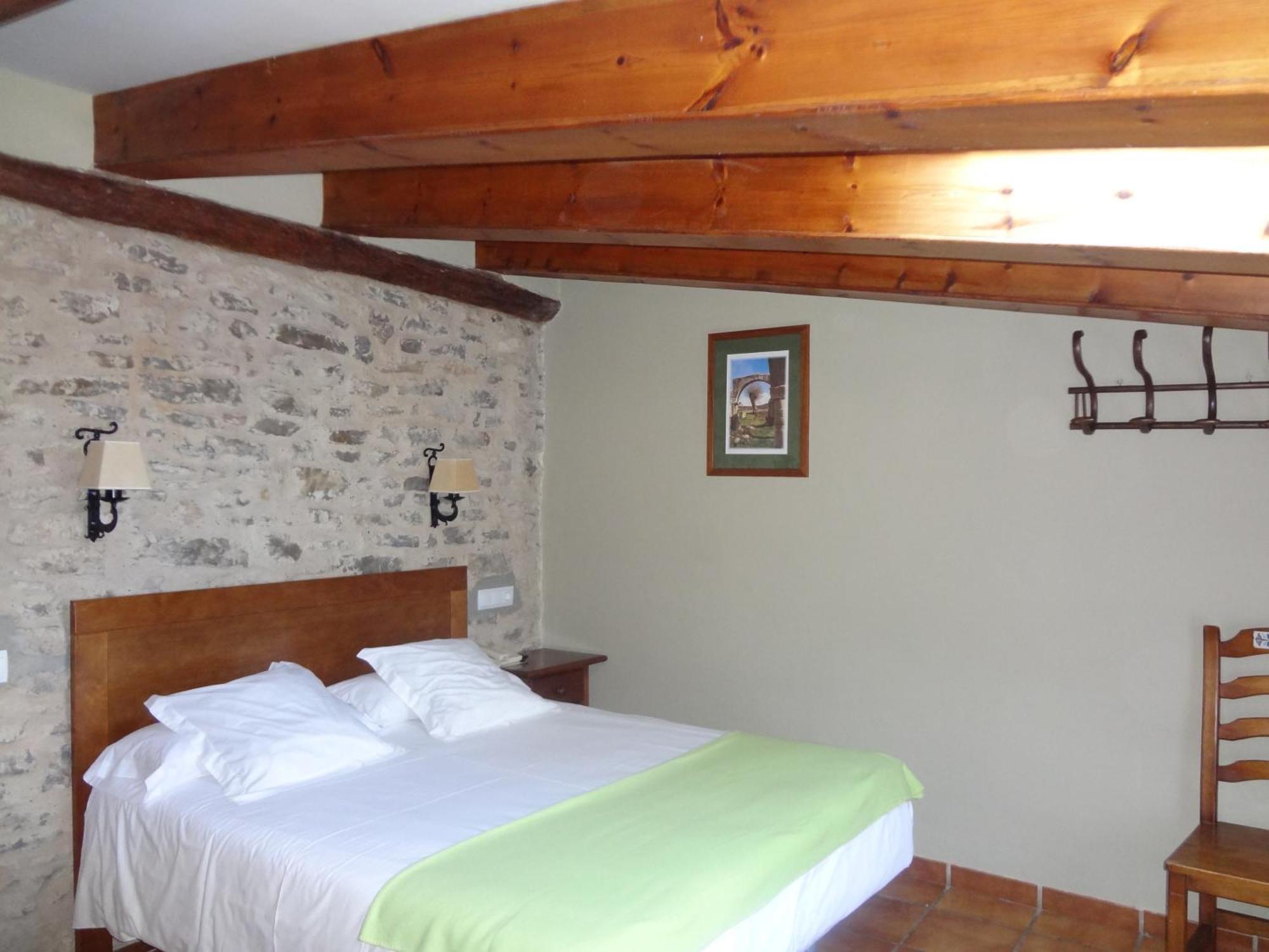 Hotel La Vega Alcala De La Selva Exterior photo
